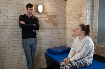 Gemma and Kit talk in a prison cell on Corrie