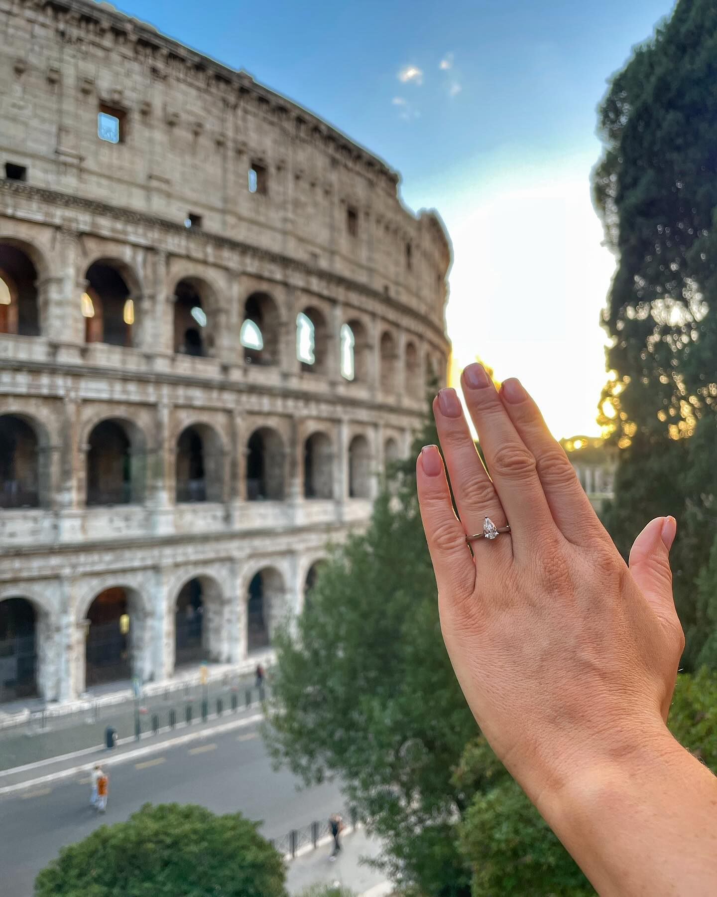 Sammie flashed the ring after a romantic proposal in Rome
